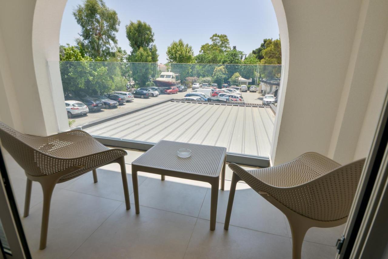 Hotel Riva Budva Luaran gambar