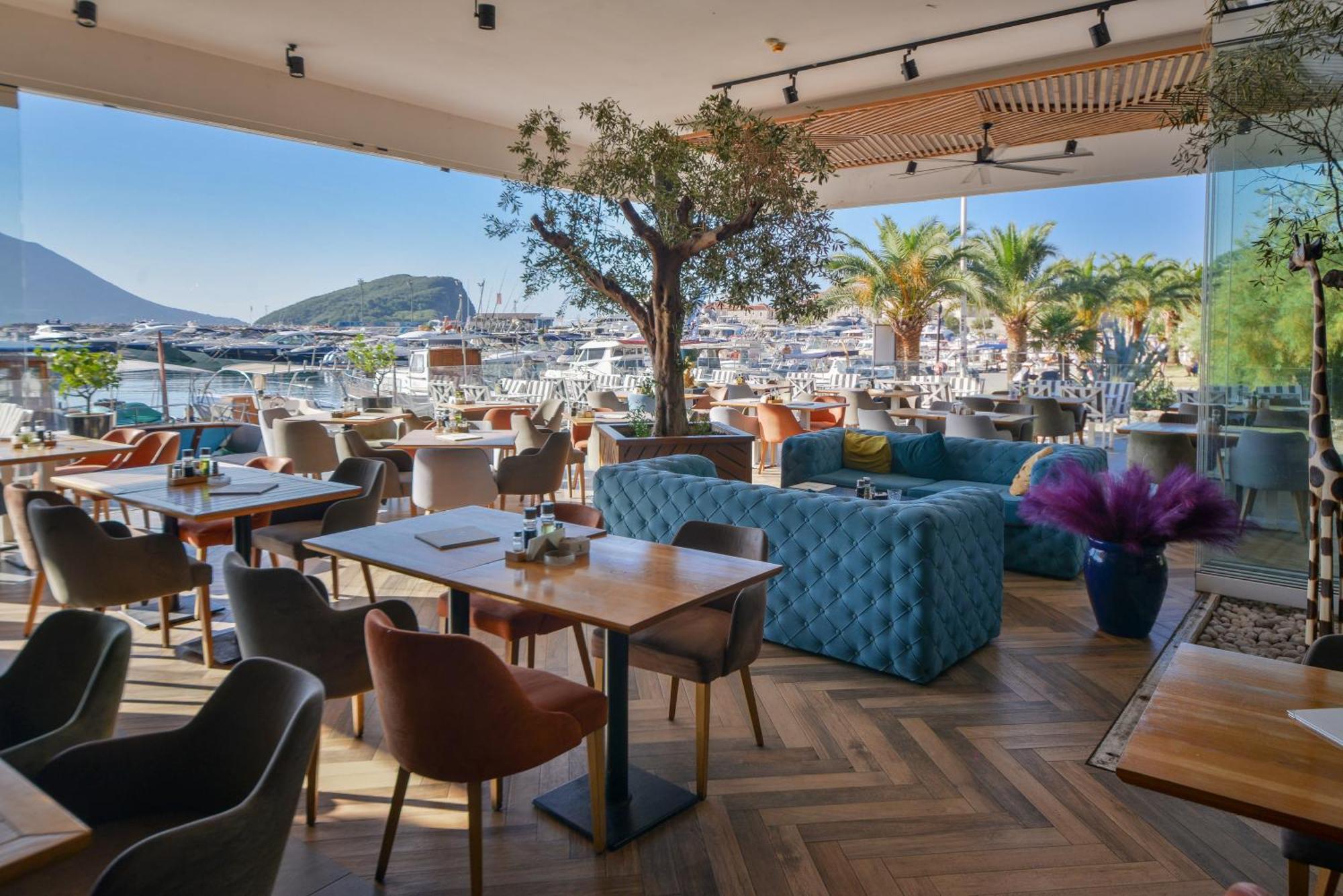 Hotel Riva Budva Luaran gambar