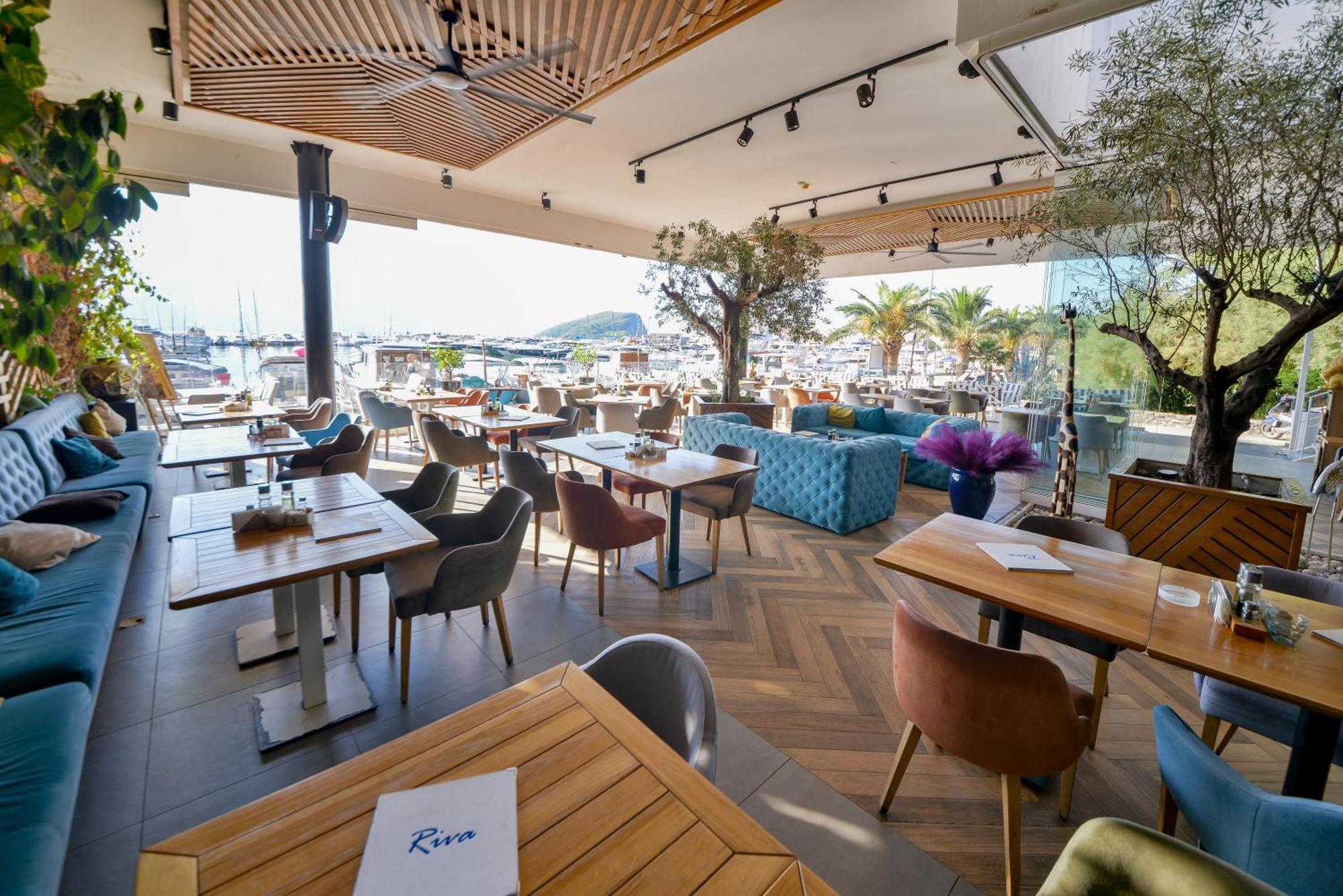 Hotel Riva Budva Luaran gambar